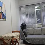 Copacabana Quarto E Sala Lindo